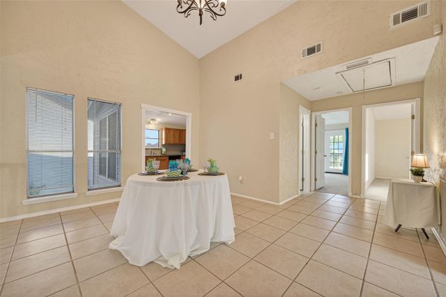 805 Lake View Drive, Montgomery, TX 77356