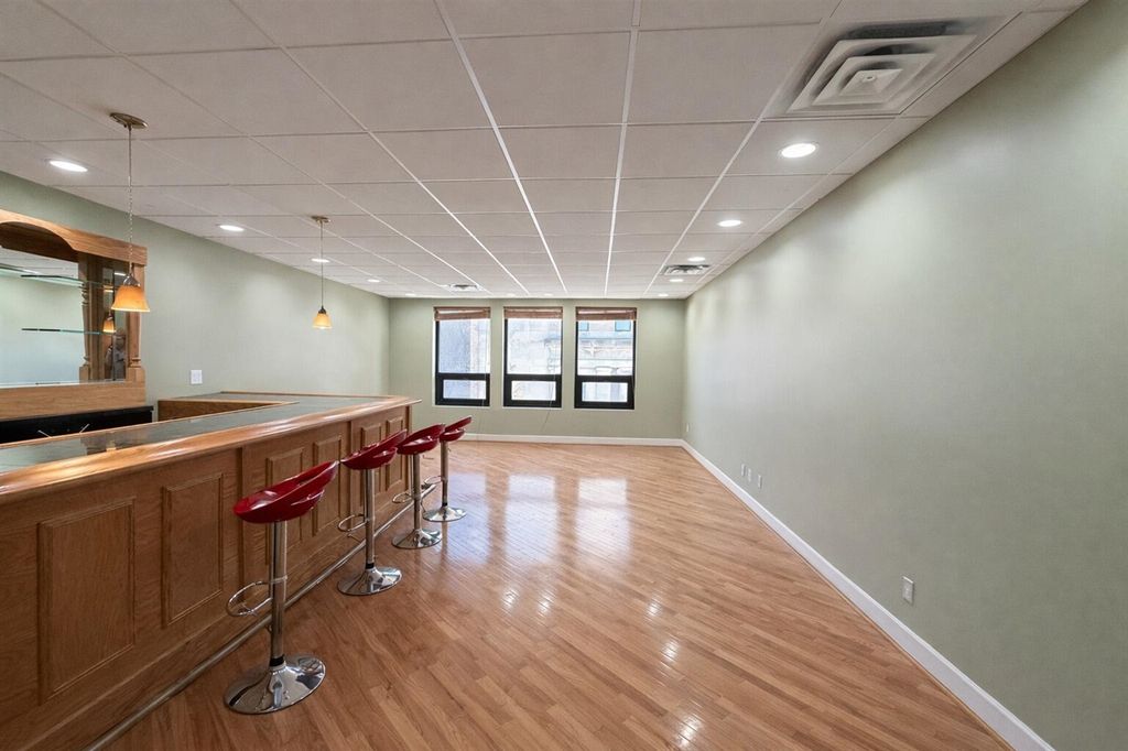 35 N Saginaw Street Unit: 3, Pontiac, MI 48342