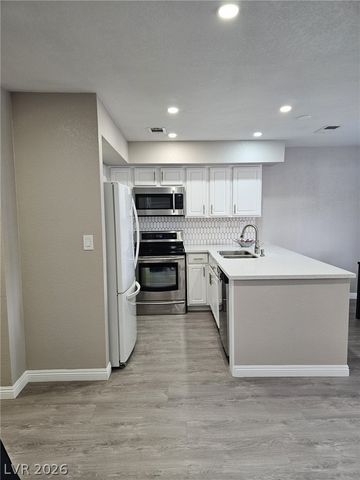 4425 Woodpine Drive 106, Las Vegas, NV 89119