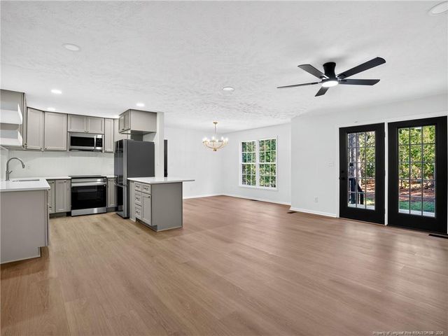 4713 Miranda Drive, Hope Mills, NC 28348
