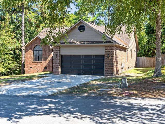 4713 Miranda Drive, Hope Mills, NC 28348