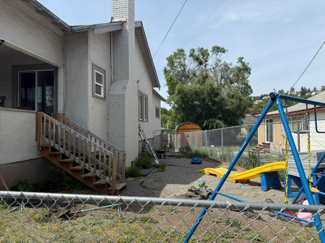 332 N 10th Street, Klamath Falls, OR 97601