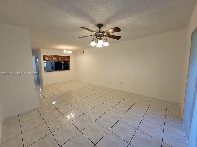 426 NE 210th Cir Ter 106-2, Miami, FL 33179