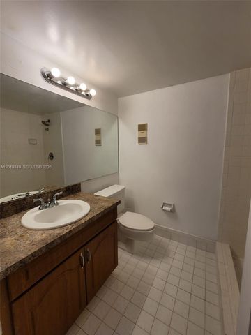 426 NE 210th Cir Ter 106-2, Miami, FL 33179