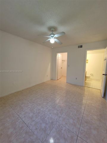 426 NE 210th Cir Ter 106-2, Miami, FL 33179