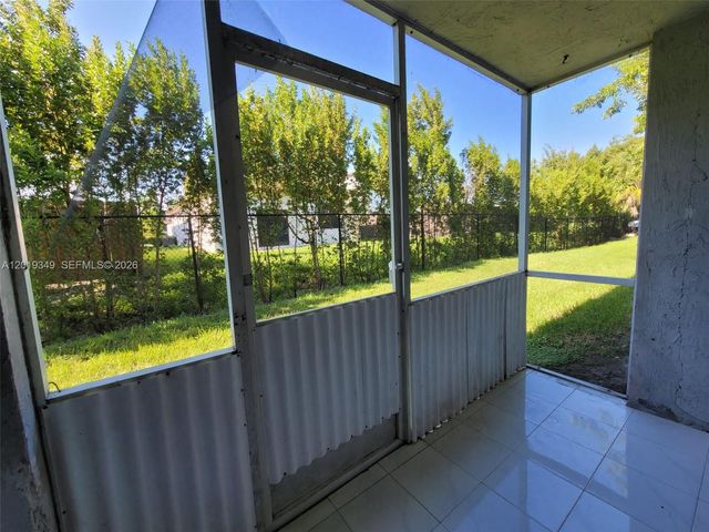 426 NE 210th Cir Ter 106-2, Miami, FL 33179