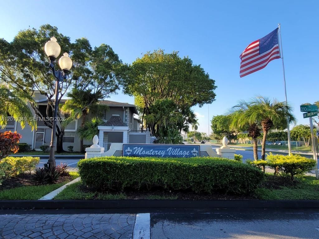 426 NE 210th Cir Ter 106-2, Miami, FL 33179