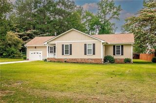 209 Old Farm Road, Raeford, NC 28376