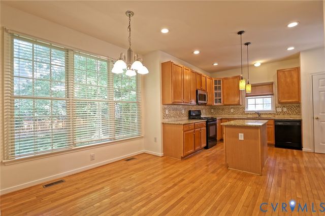 11113 Chappell Ridge Ct, Glen Allen, VA 23059