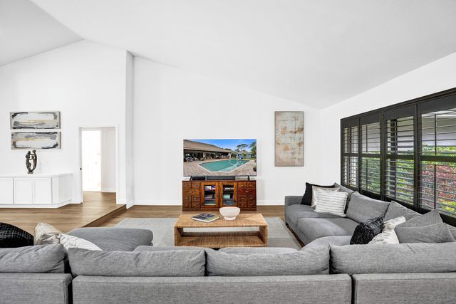 2413 NW 40th Circle, Boca Raton, FL 33431