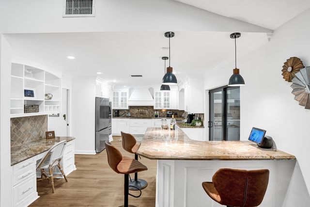 2413 NW 40th Circle, Boca Raton, FL 33431