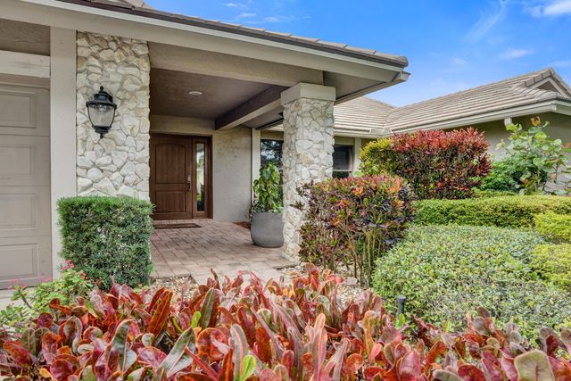 2413 NW 40th Circle, Boca Raton, FL 33431