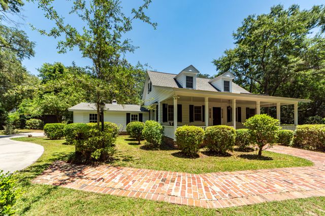 115 E Carolina Avenue, Summerville, SC 29483
