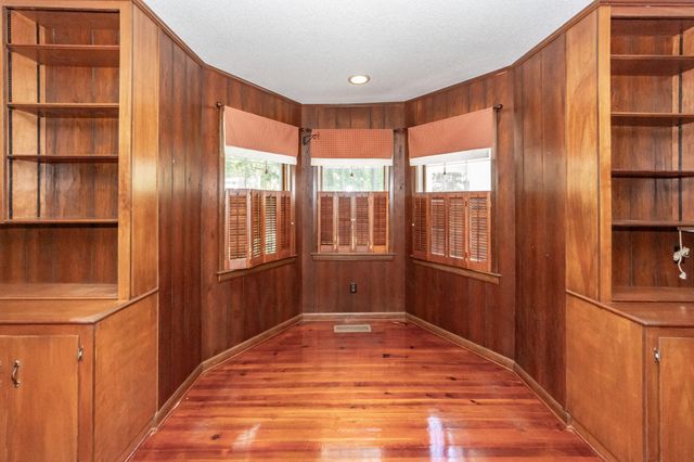 115 E Carolina Avenue, Summerville, SC 29483
