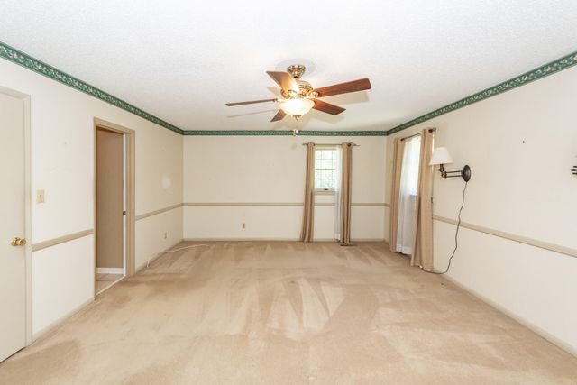 115 E Carolina Avenue, Summerville, SC 29483