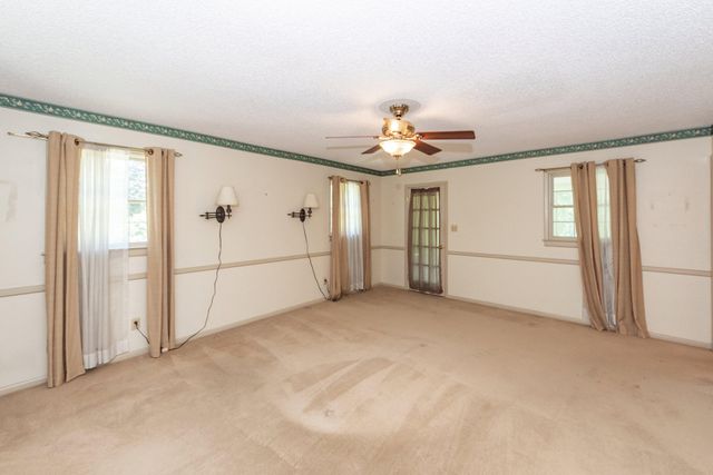 115 E Carolina Avenue, Summerville, SC 29483
