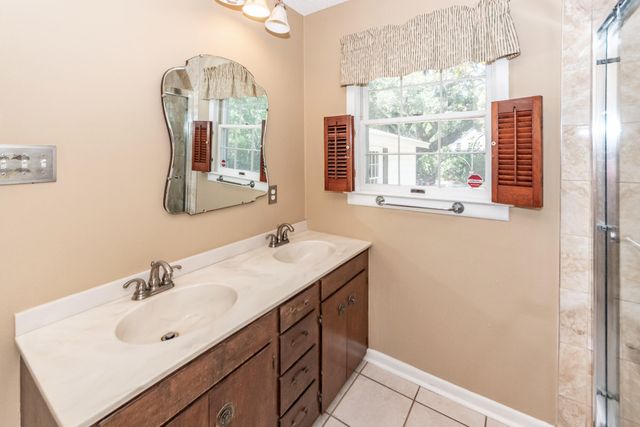 115 E Carolina Avenue, Summerville, SC 29483