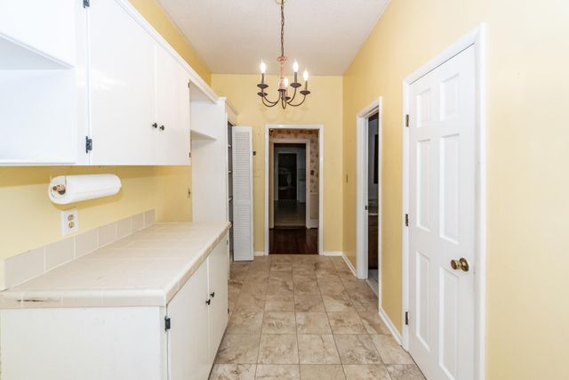 115 E Carolina Avenue, Summerville, SC 29483