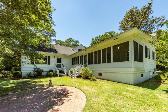 115 E Carolina Avenue, Summerville, SC 29483