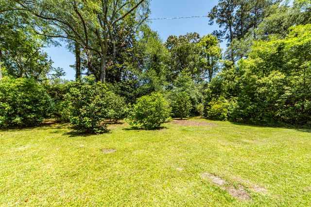 115 E Carolina Avenue, Summerville, SC 29483