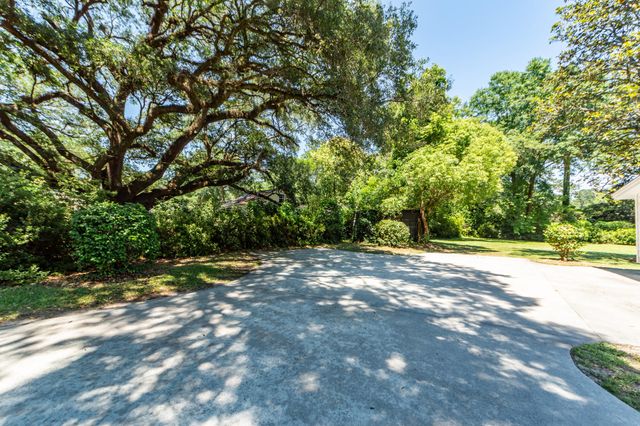 115 E Carolina Avenue, Summerville, SC 29483