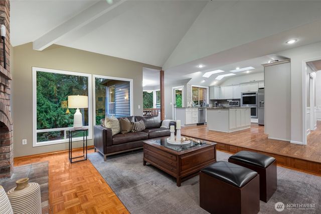 16414 NE 135th Street, Redmond, WA 98052