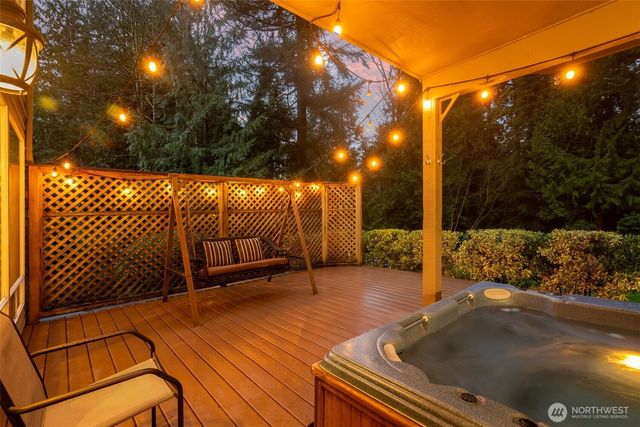 16414 NE 135th Street, Redmond, WA 98052