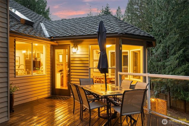 16414 NE 135th Street, Redmond, WA 98052