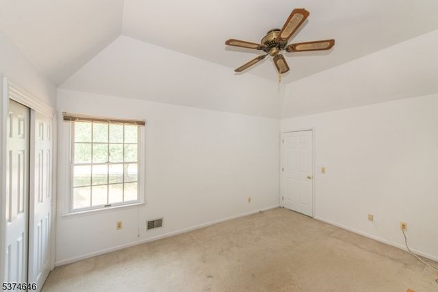 106 Pancake Hollow Dr, Wayne Twp., NJ 07470