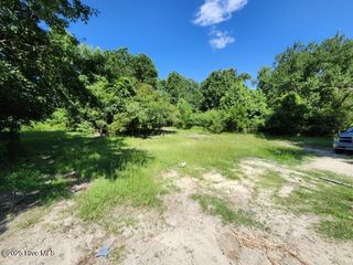 306 Howards Landing Road, Hampstead, NC 28443