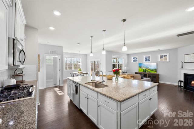 6001 Hamilton Mill Drive, Waxhaw, NC 28173