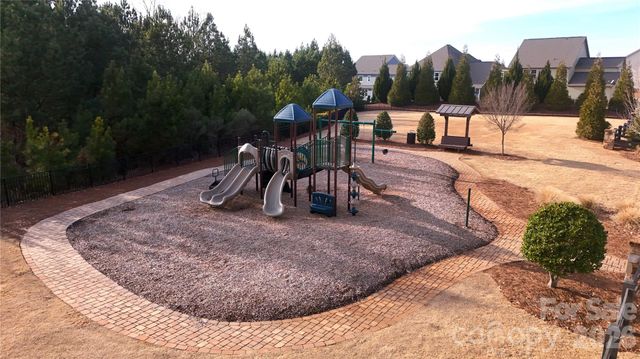 6001 Hamilton Mill Drive, Waxhaw, NC 28173