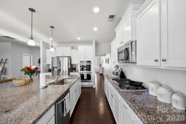 6001 Hamilton Mill Drive, Waxhaw, NC 28173