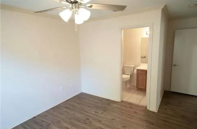 7910 Labrador Dr, Corpus Christi, TX 78414