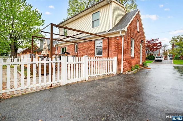 59 Colonial Parkway, Dumont, NJ 07628
