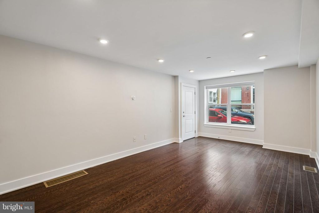 970 N MARSHALL ST #7, PHILADELPHIA, PA 19123 — photo 4