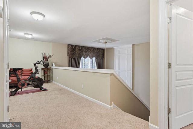 1735 IRON HORSE RD, Huntingdon Valley, PA 19006