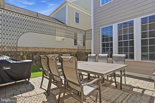 1735 IRON HORSE RD, Huntingdon Valley, PA 19006