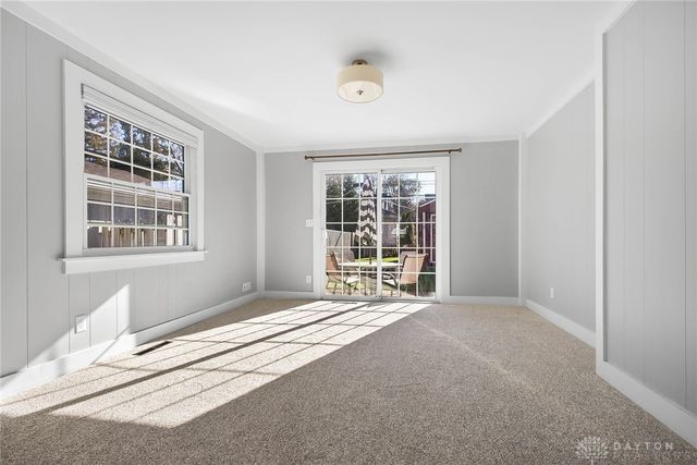 320 Claranna Avenue, Oakwood, OH 45419