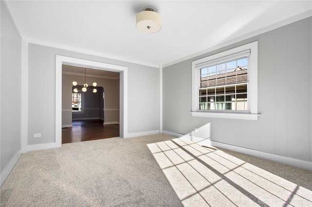 320 Claranna Avenue, Oakwood, OH 45419