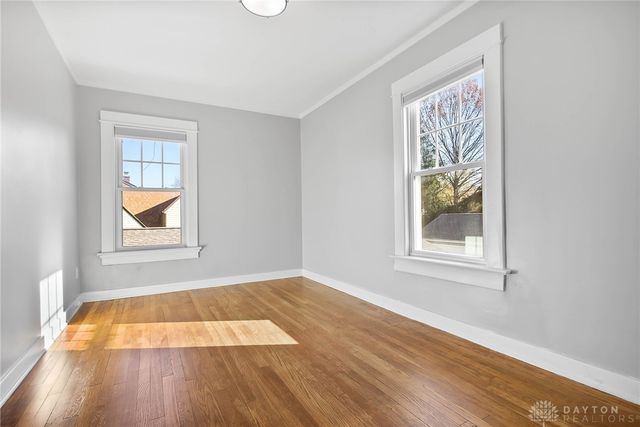 320 Claranna Avenue, Oakwood, OH 45419