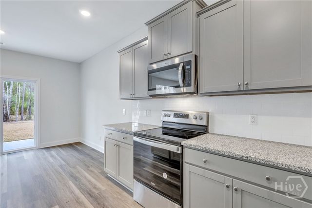 240 Logging Hill Drive, Richmond Hill, GA 31324