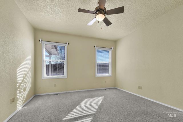 4014 Stonegate Pl, Caldwell, ID 83605