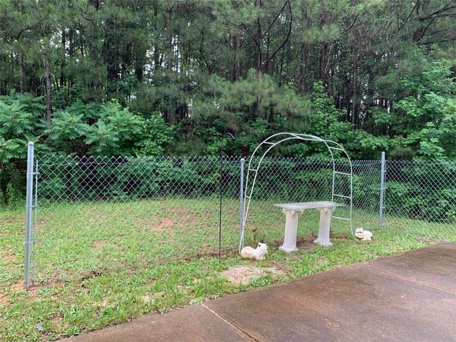 6220 Polar Fox Court, Riverdale, GA 30296
