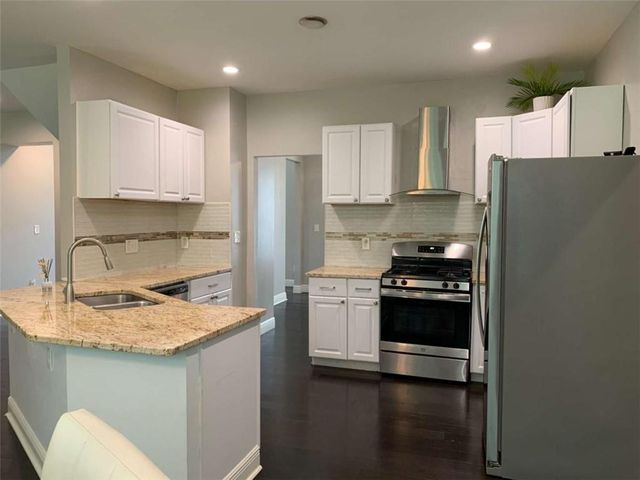 6220 Polar Fox Court, Riverdale, GA 30296