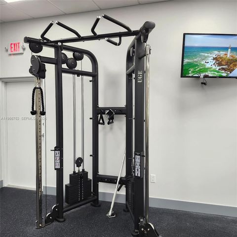 17021 N Bay Rd 324, Sunny Isles Beach, FL 33160