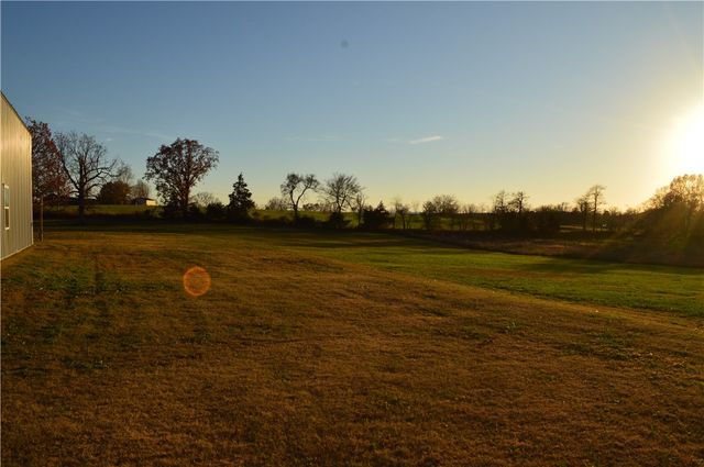 267 Madison 7720, Hindsville, AR 72738