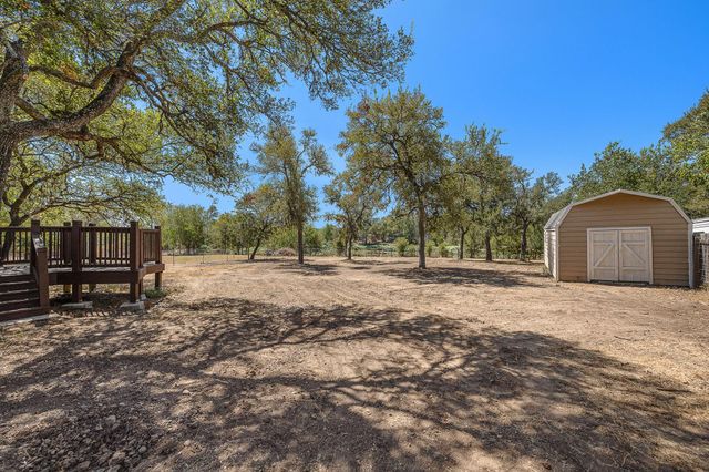 349 Forest Lake DR, Del Valle, TX 78617