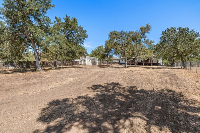 349 Forest Lake DR, Del Valle, TX 78617