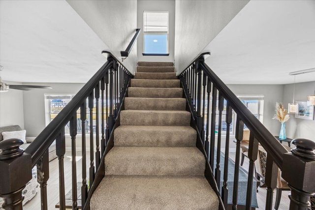 156 shoreline Drive, Mary Esther, FL 32569